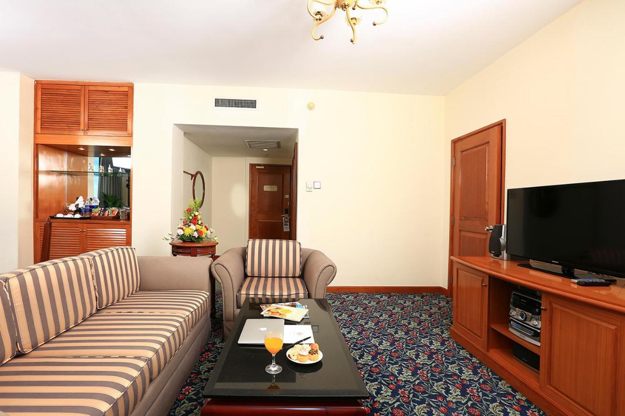 Ramana Saigon Hotel Thành Pho Ho Chí Minh Esterno foto